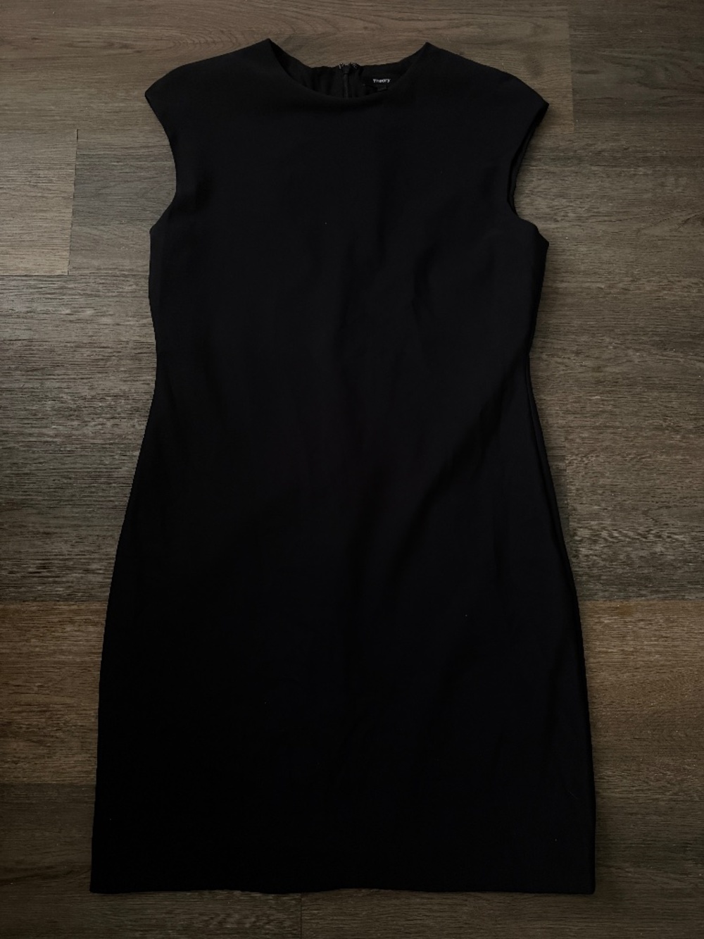 Theory little black dress size S small sheath stretch cap sleeve